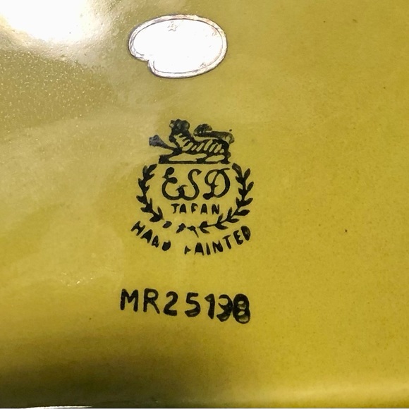 Vintage Glass Cookie Jar - Picture 4 of 4